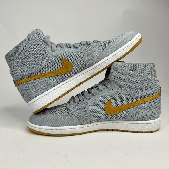 Nike Air Jordan 1 Retro High Flyknit “Wolf Grey” 2023 - Picture 3 of 8